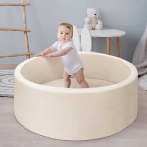 Foam Ball Pit with Free Balls